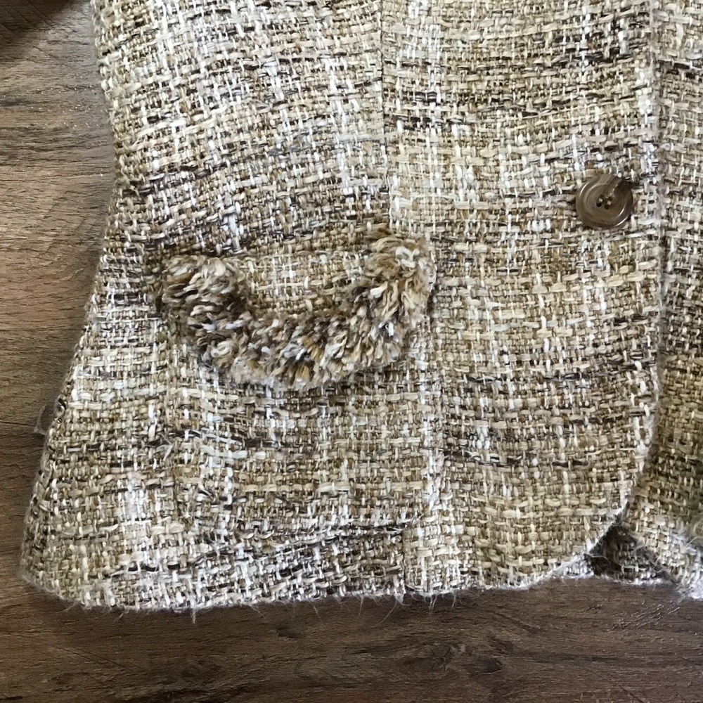 LIA Lee Blazer Size Medium Jacket Soft Tweed Fringe Button Down Tan Brown - Picture 8 of 12